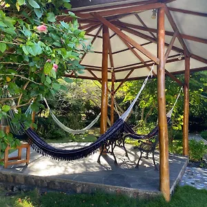 2* Hotel La Peregrina Galapagos